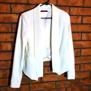 white jacket of Black Tape size S used like new